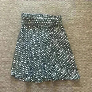 Max Studio knit skirt size medium